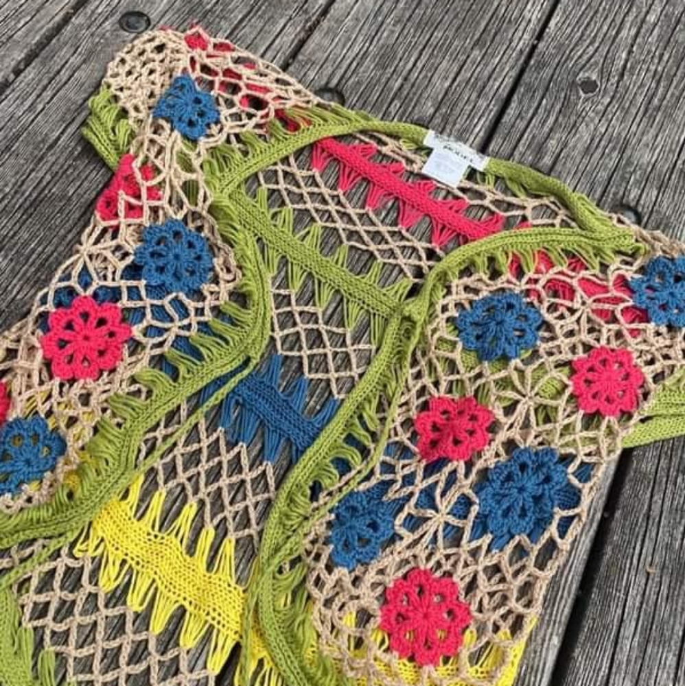 MULTI COLOR FLORAL CROCHET VEST